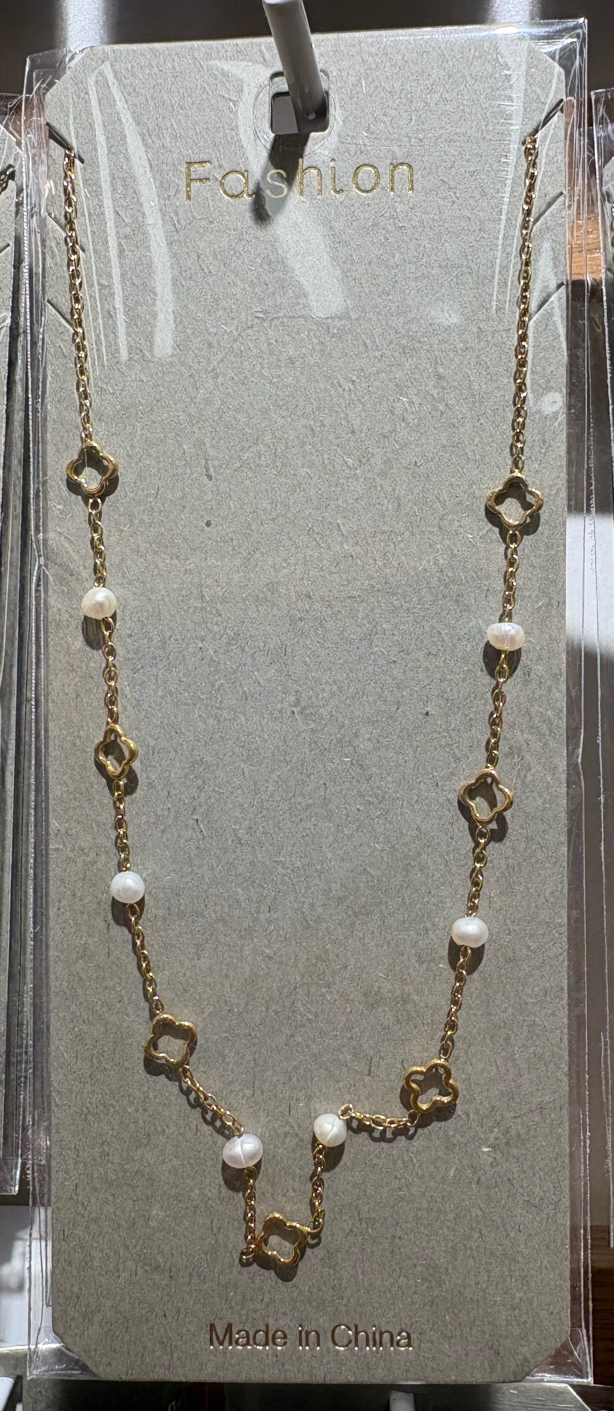 Clover Charm White Bead Necklace - W14-0035
