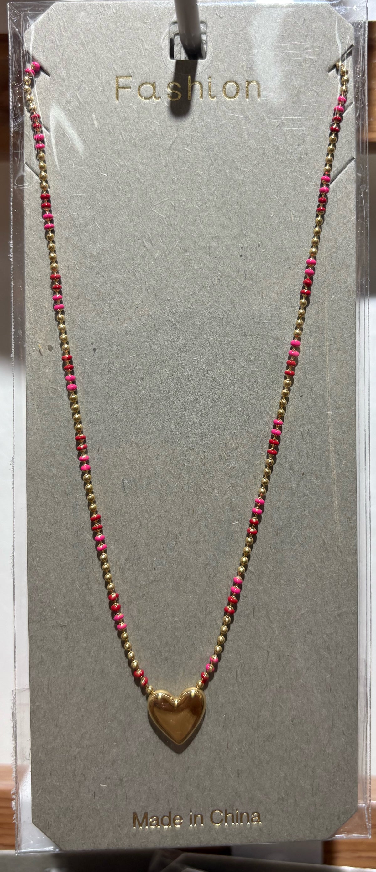 Pink Bead Heart Pendant Necklace - W14-0114
