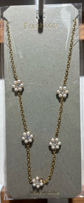 White Flower Cluster Necklace - W14-0177