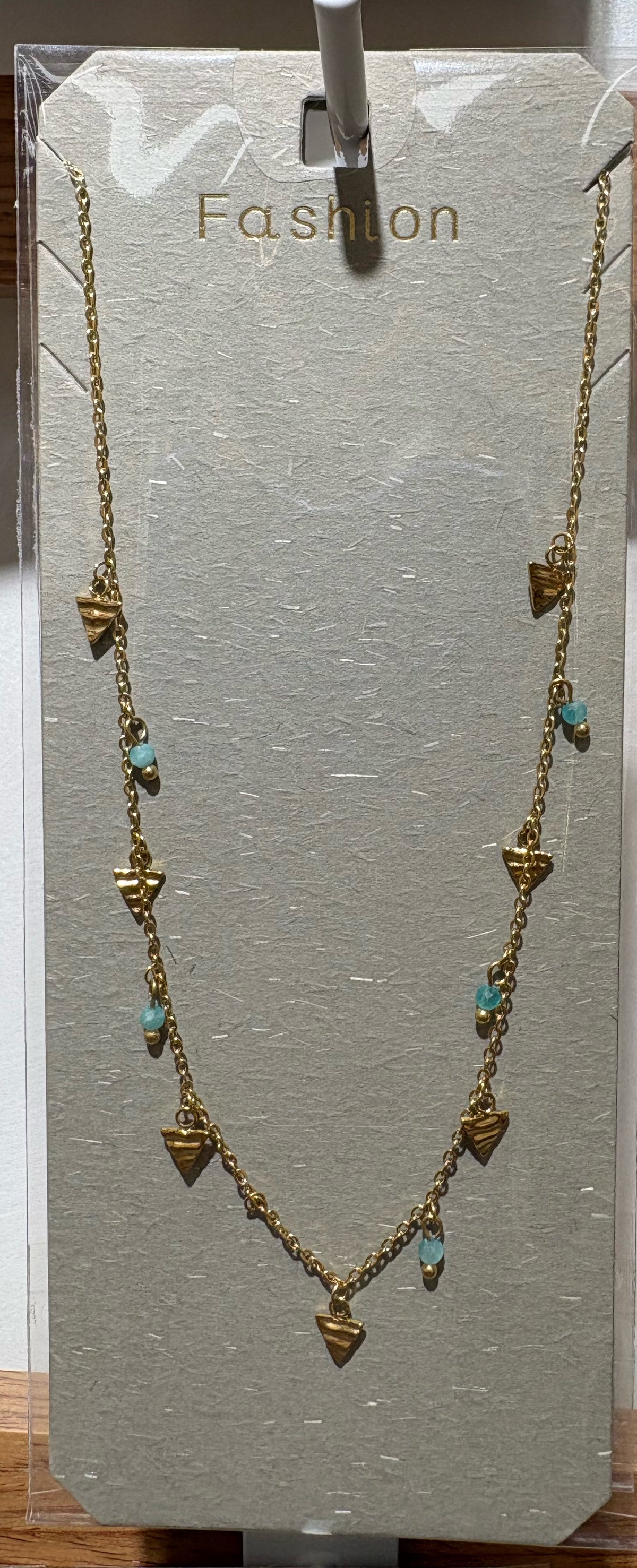 Green Bead Shell Charm Necklace - W14-0435