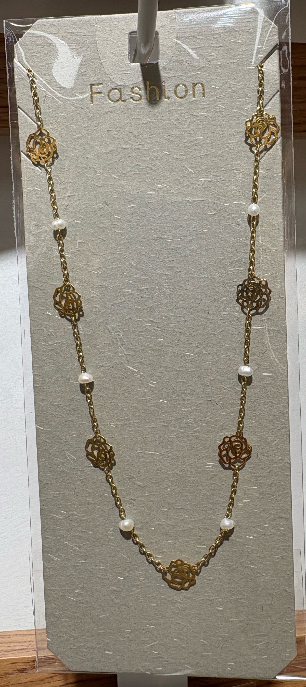 White Bead Filigree Necklace - W14-0443