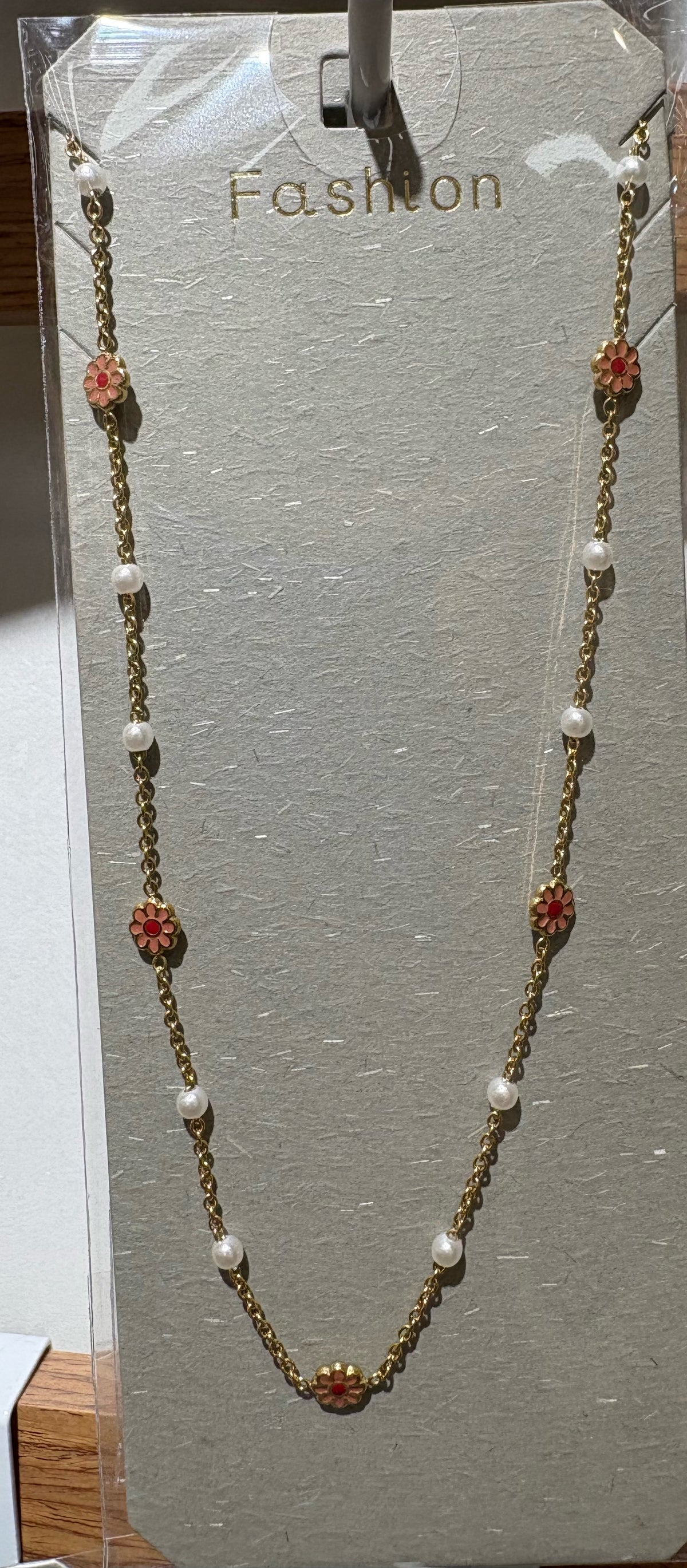Red Daisy Bead Necklace - W14-0515