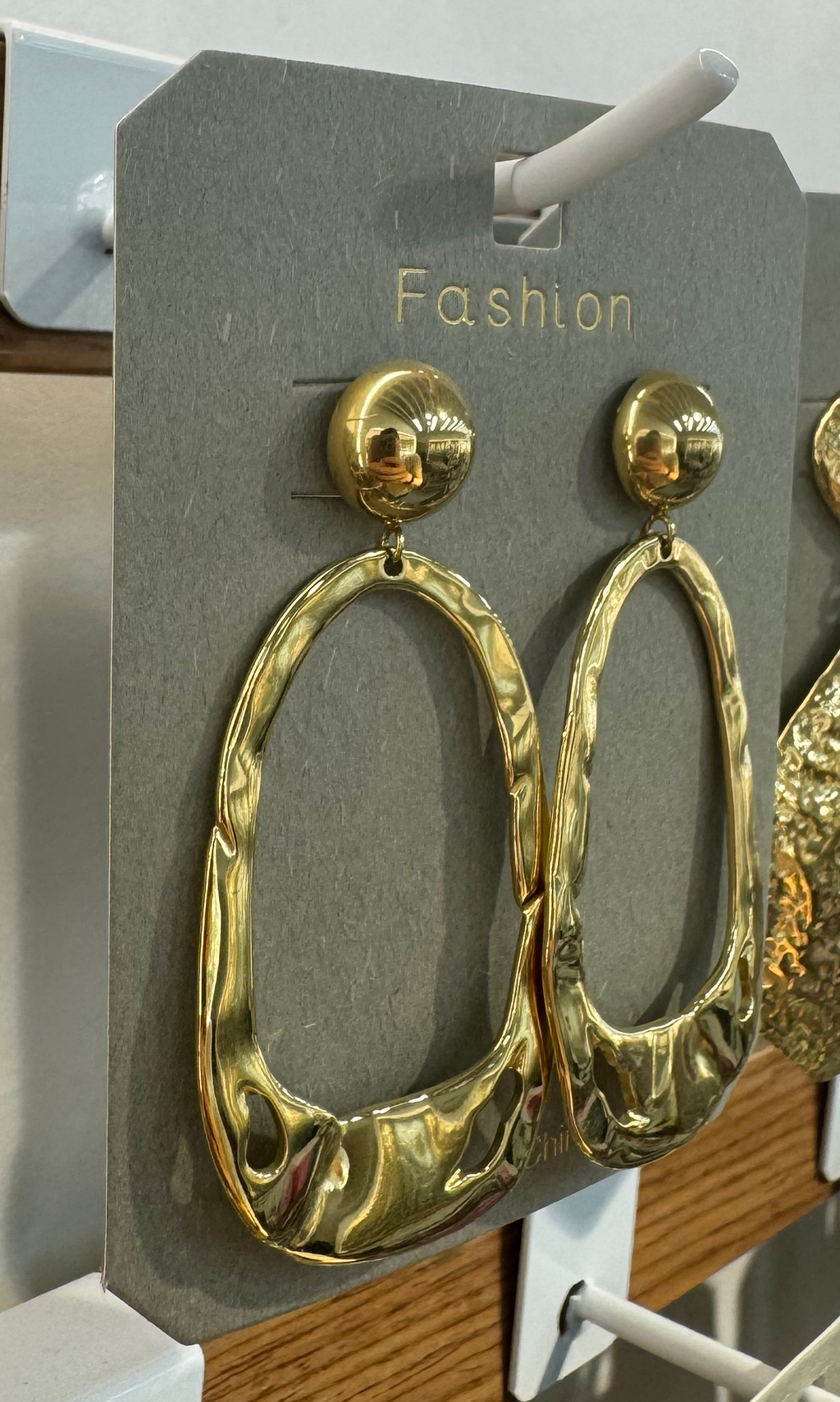 Wavy Open Oval Drop Earrings - W3-0014