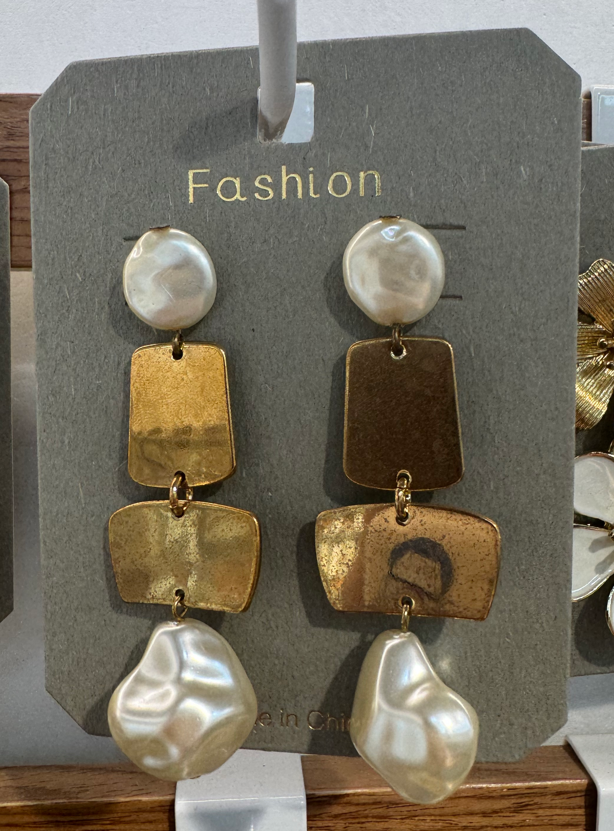 Pearl-Style Geometric Drop Earrings - W3-0016