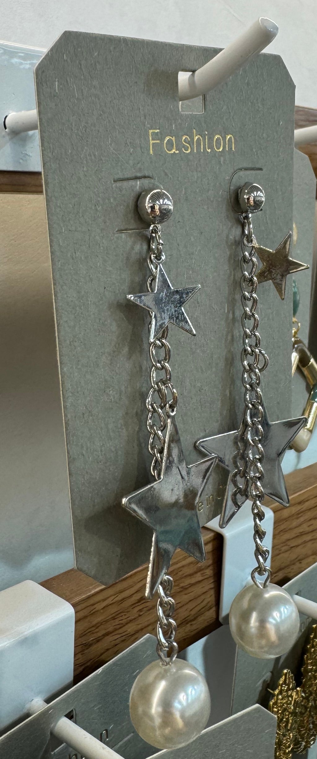 Star Chain Pearl-Style Drop Earrings - W3-0025