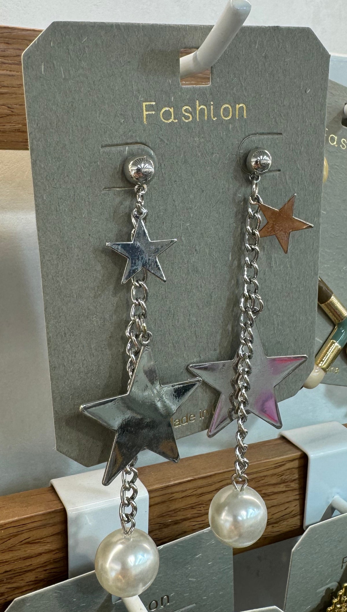Star Chain Pearl-Style Drop Earrings - W3-0025