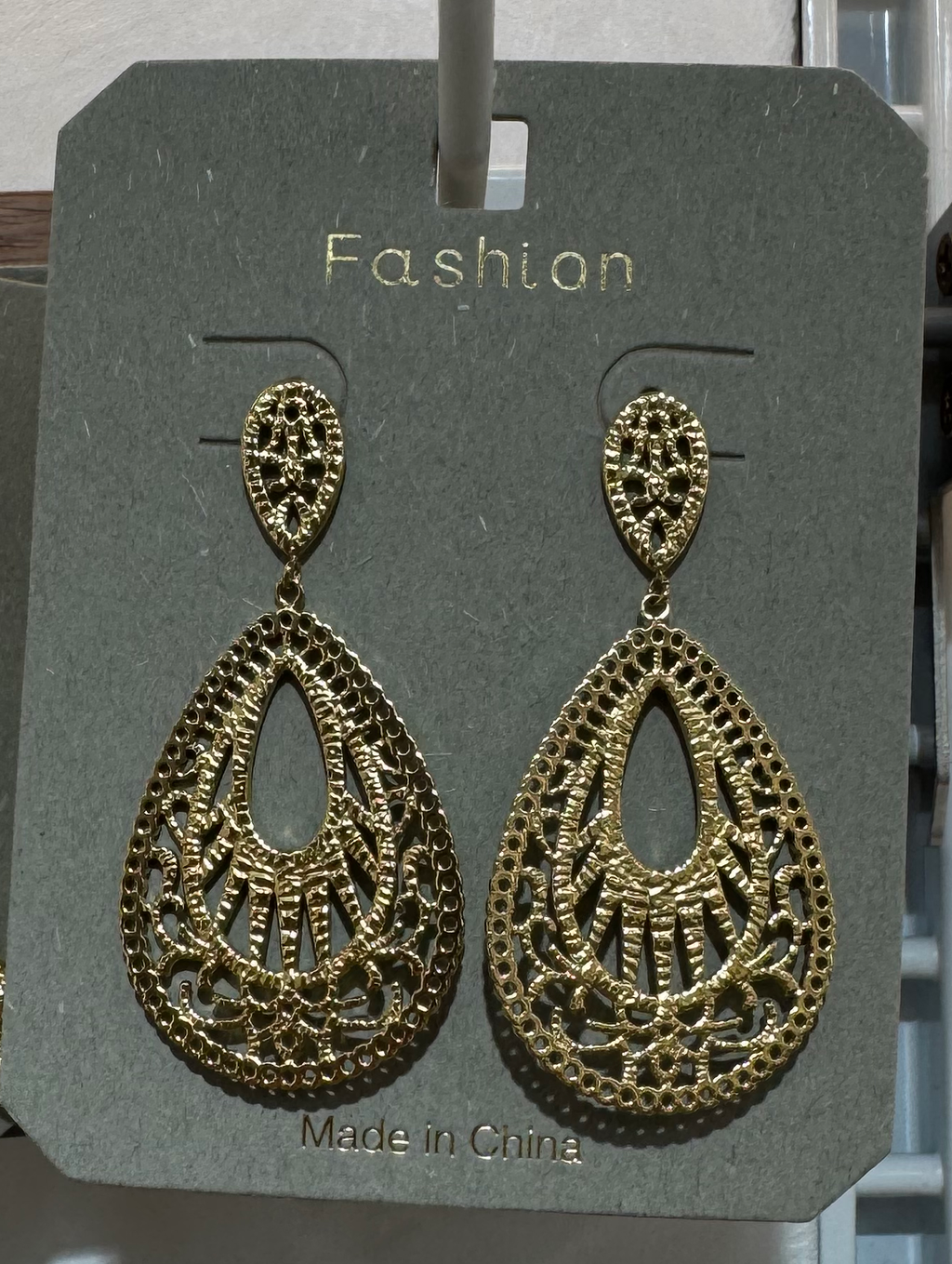 Filigree Teardrop Drop Earrings - W3-0034