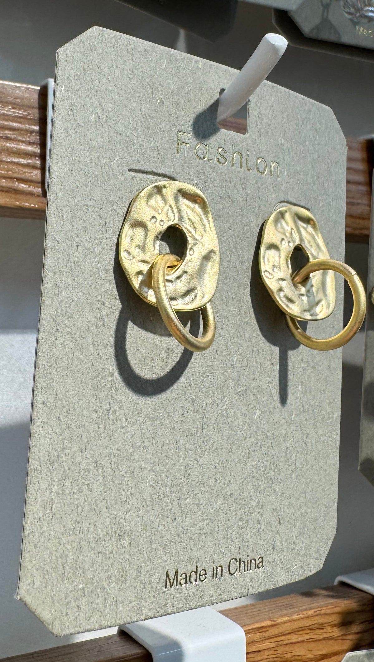 Hammered Oval Link Earrings - W3-0037