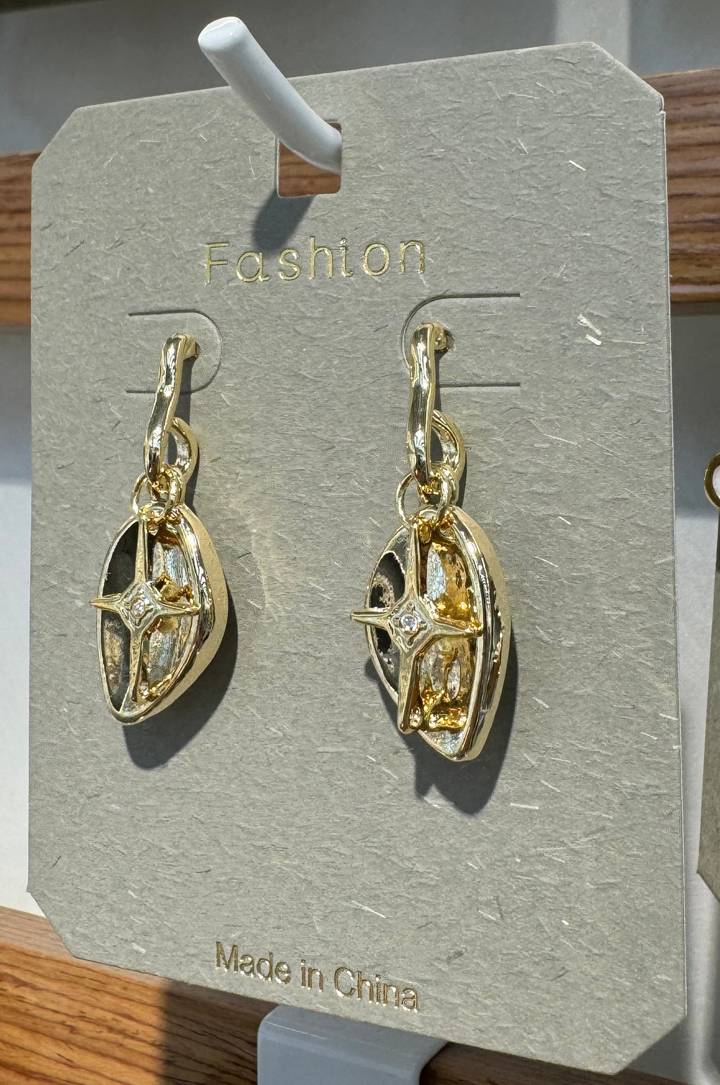 Starburst Oval Drop Earrings - W3-0059