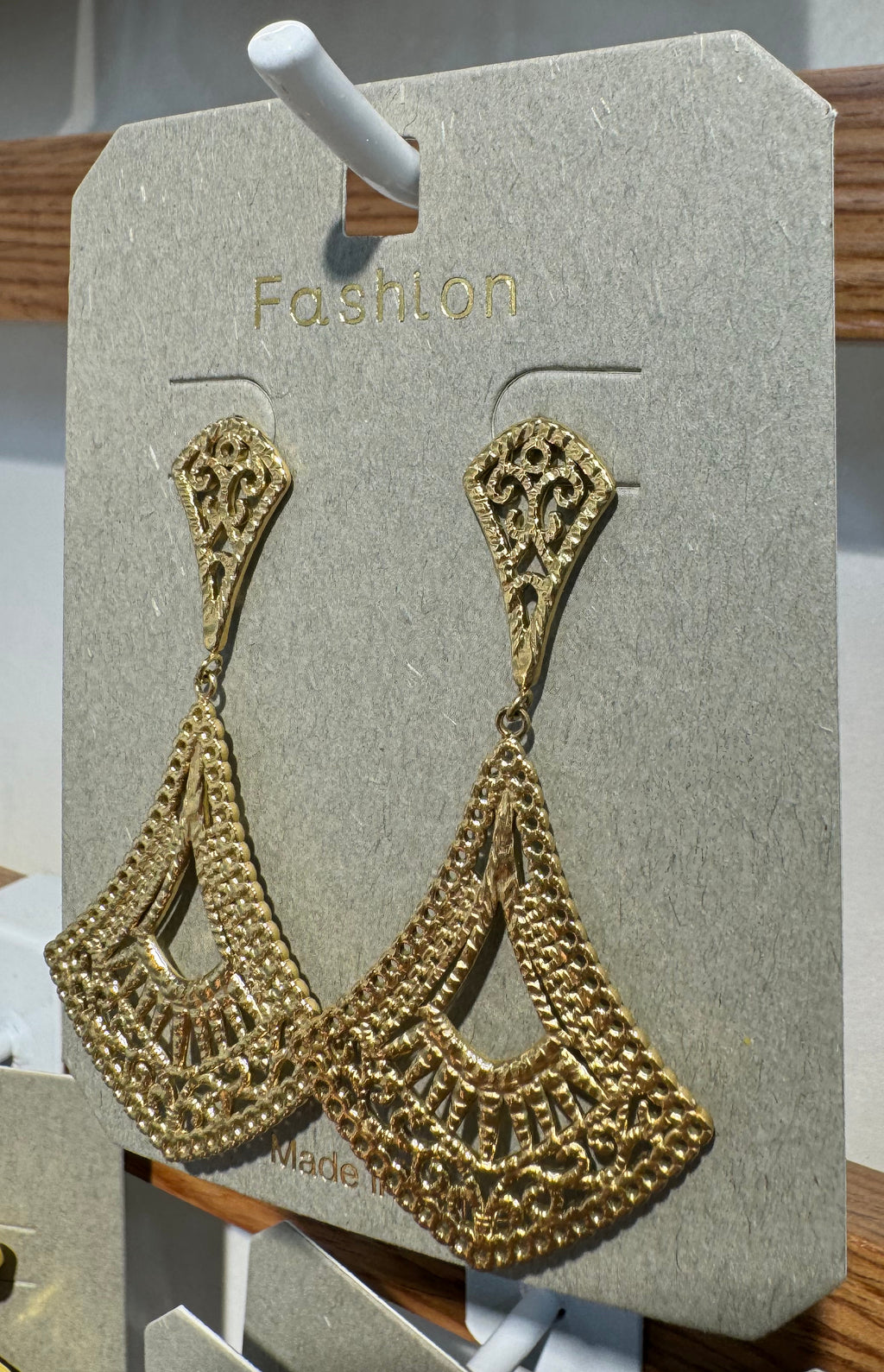 Textured Fan Drop Earrings - W3-0061