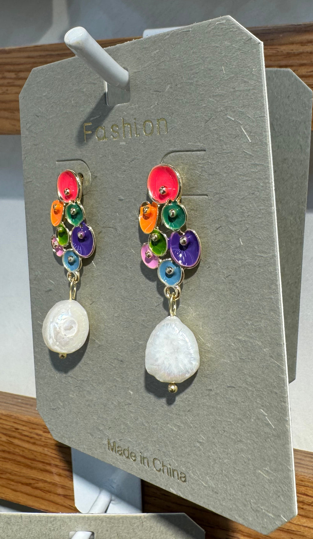 Rainbow Disc White Bead Earrings - W3-0070