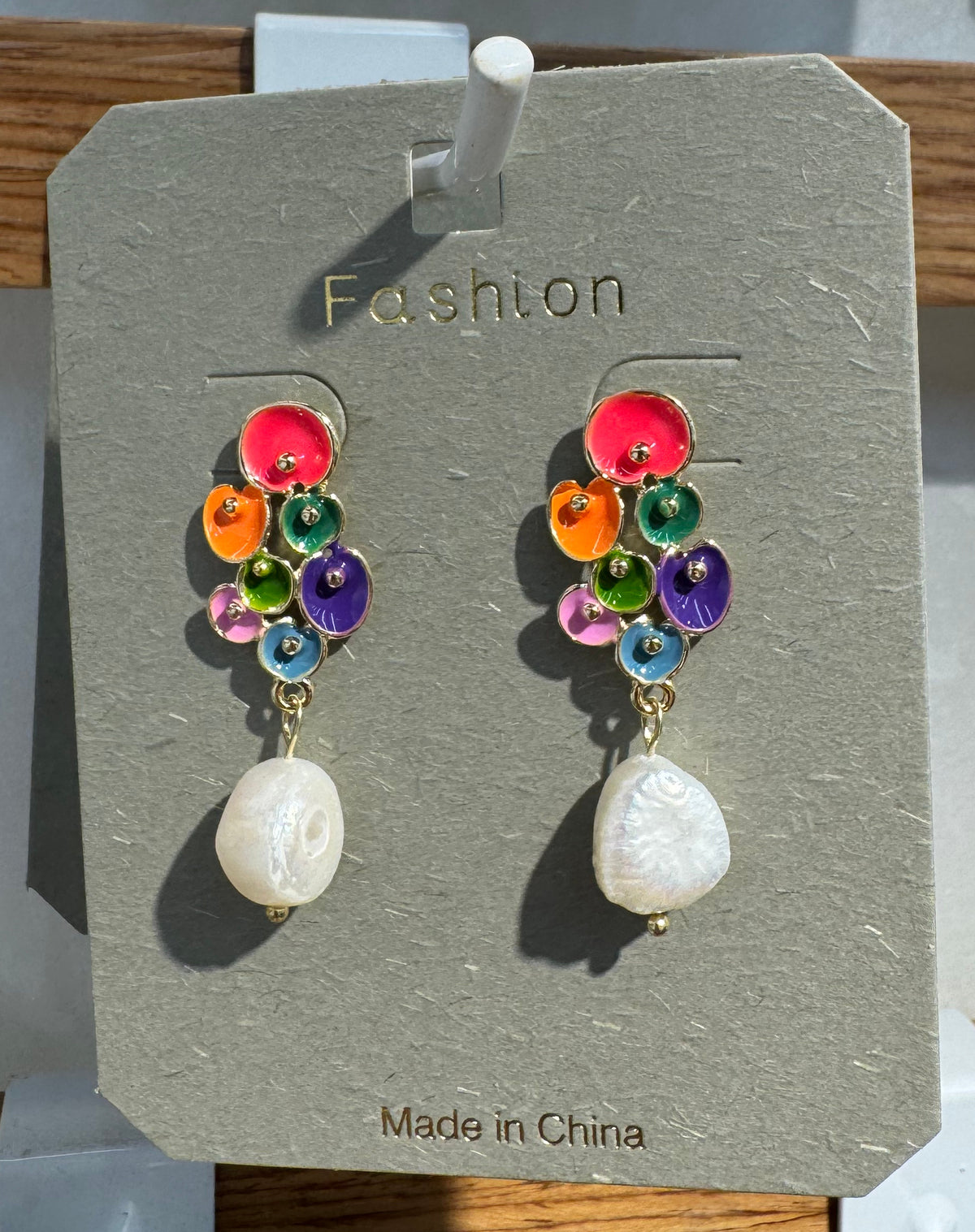 Rainbow Disc White Bead Earrings - W3-0070