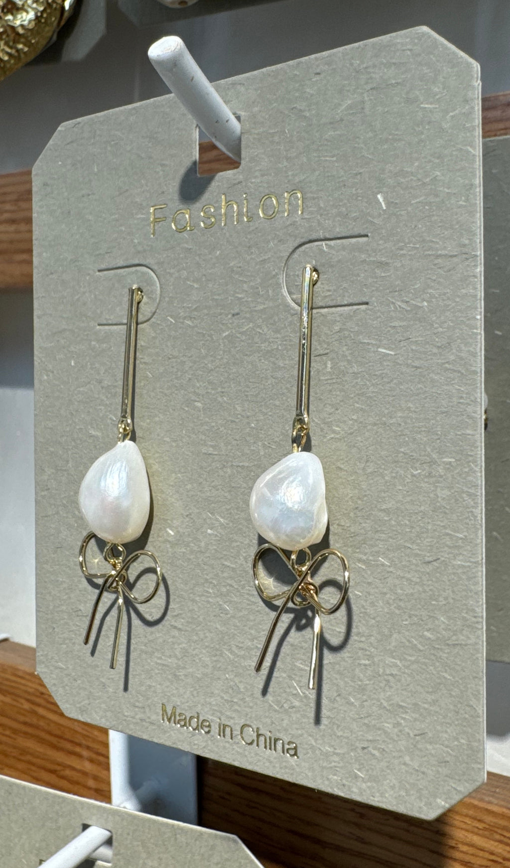 Pearl-Style Bow Dangle Earrings - W3-0076