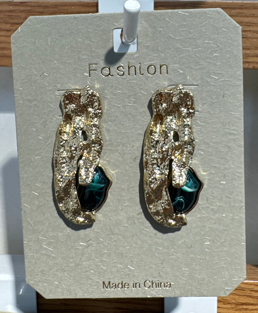 Green Accent Sculptural Earrings - W3-0089