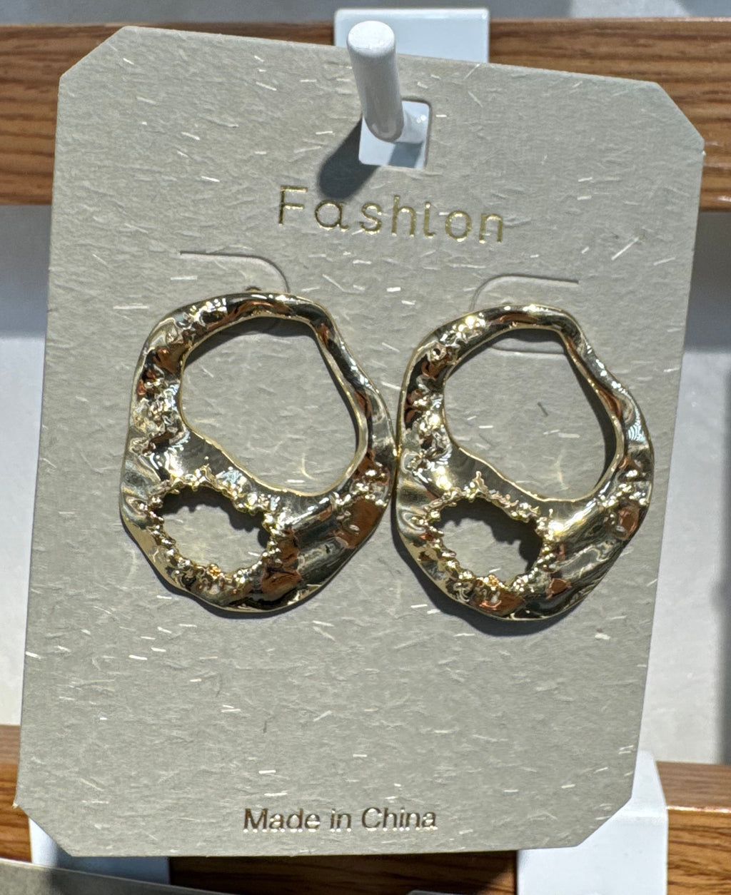 Hammered Open Oval Stud Earrings - W3-0091