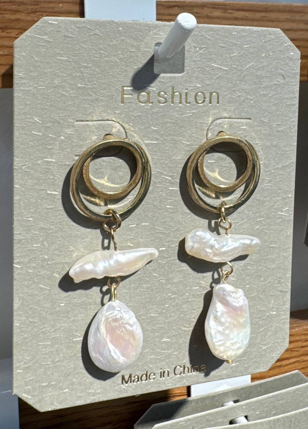 Iridescent Bead Ring Drop Earrings - W3-0095