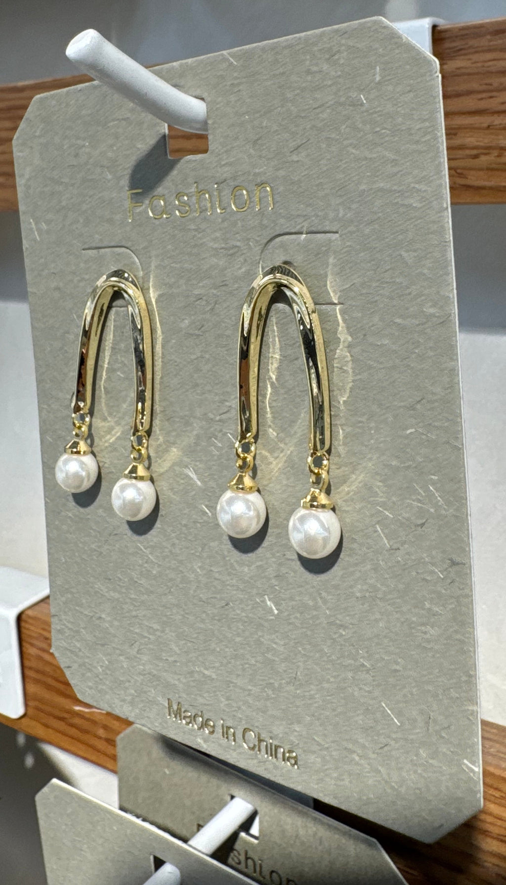 Pearl-Style Tip Arch Earrings - W3-0099
