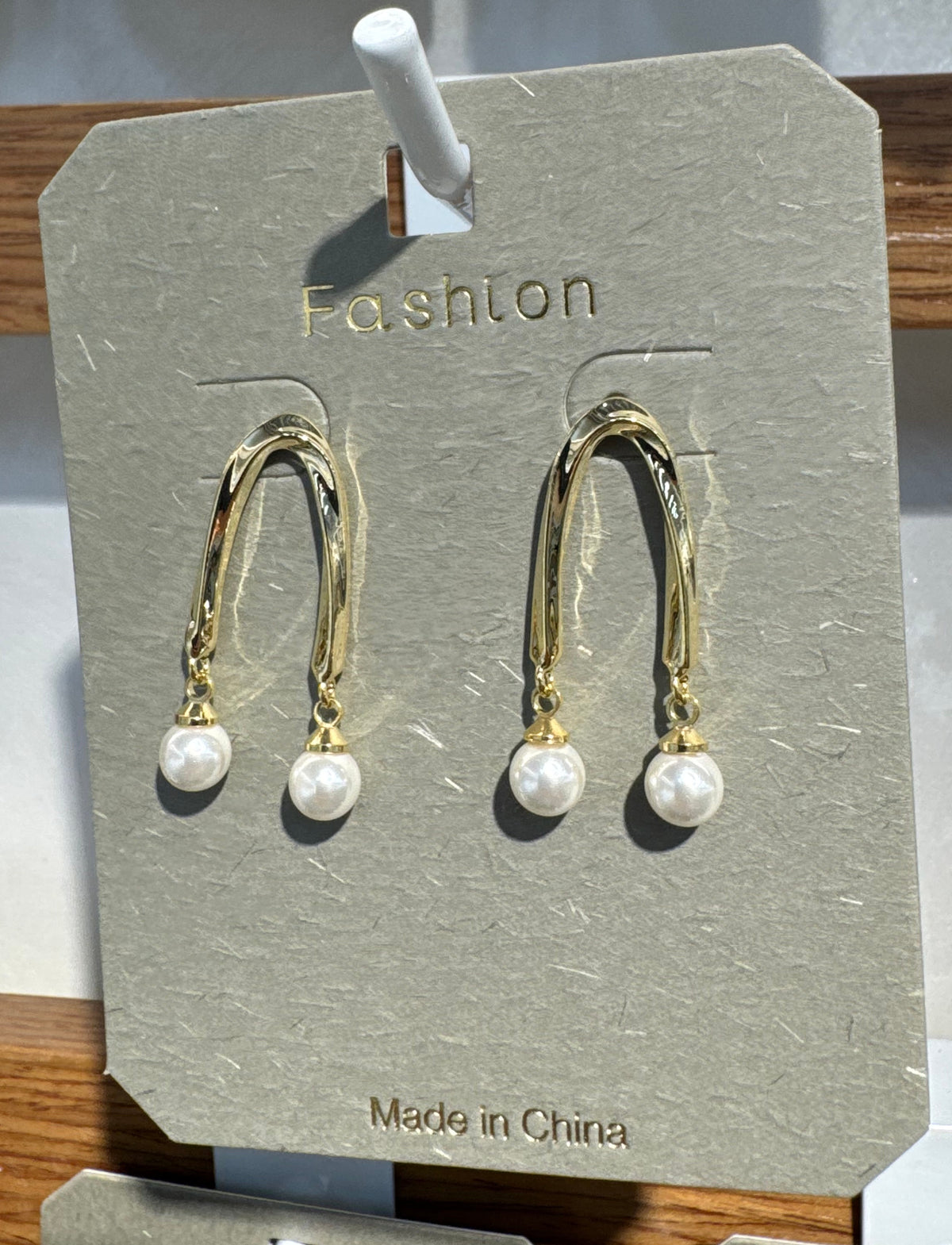 Pearl-Style Tip Arch Earrings - W3-0099
