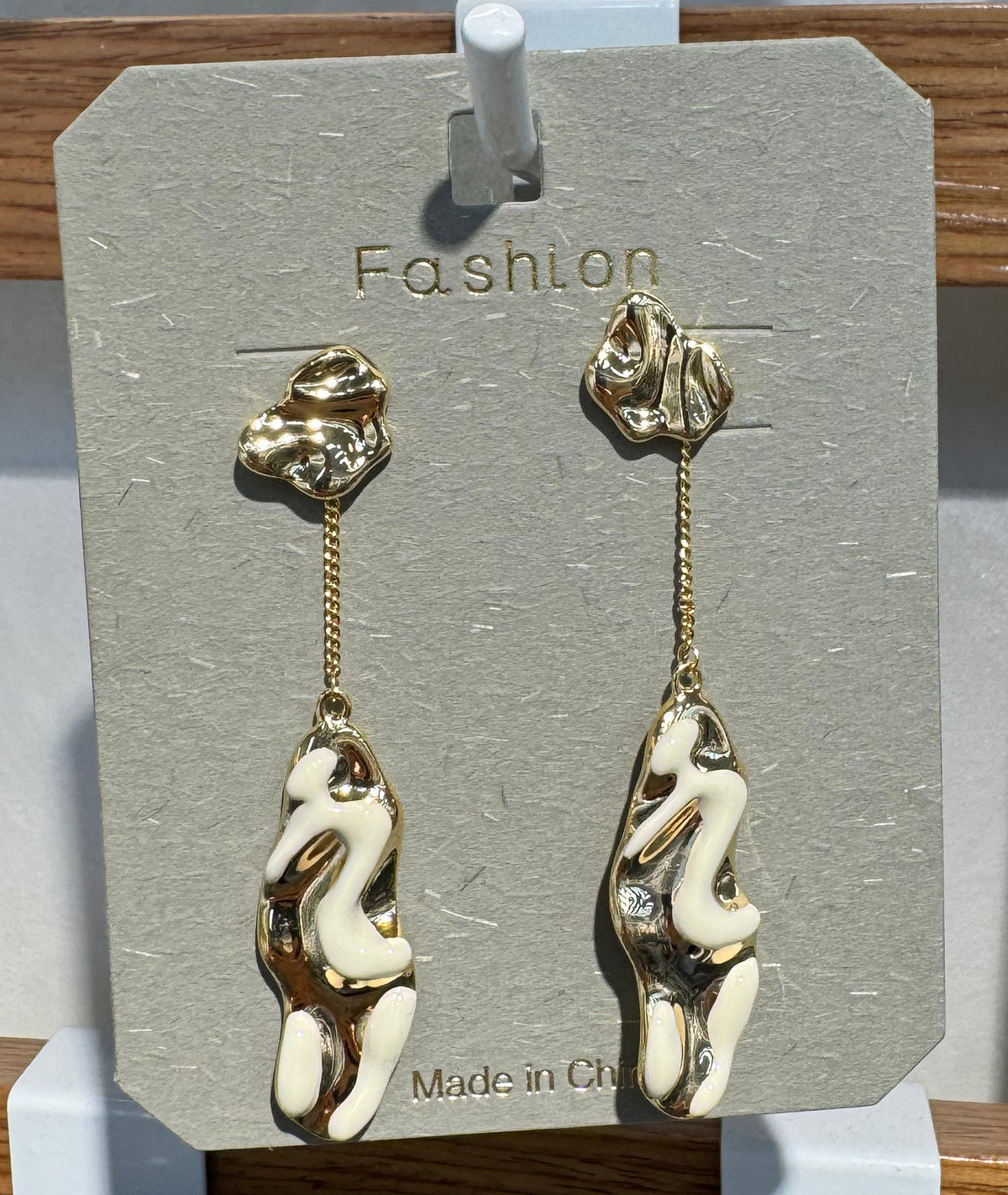 White Abstract Chain Drop Earrings - W3-0113