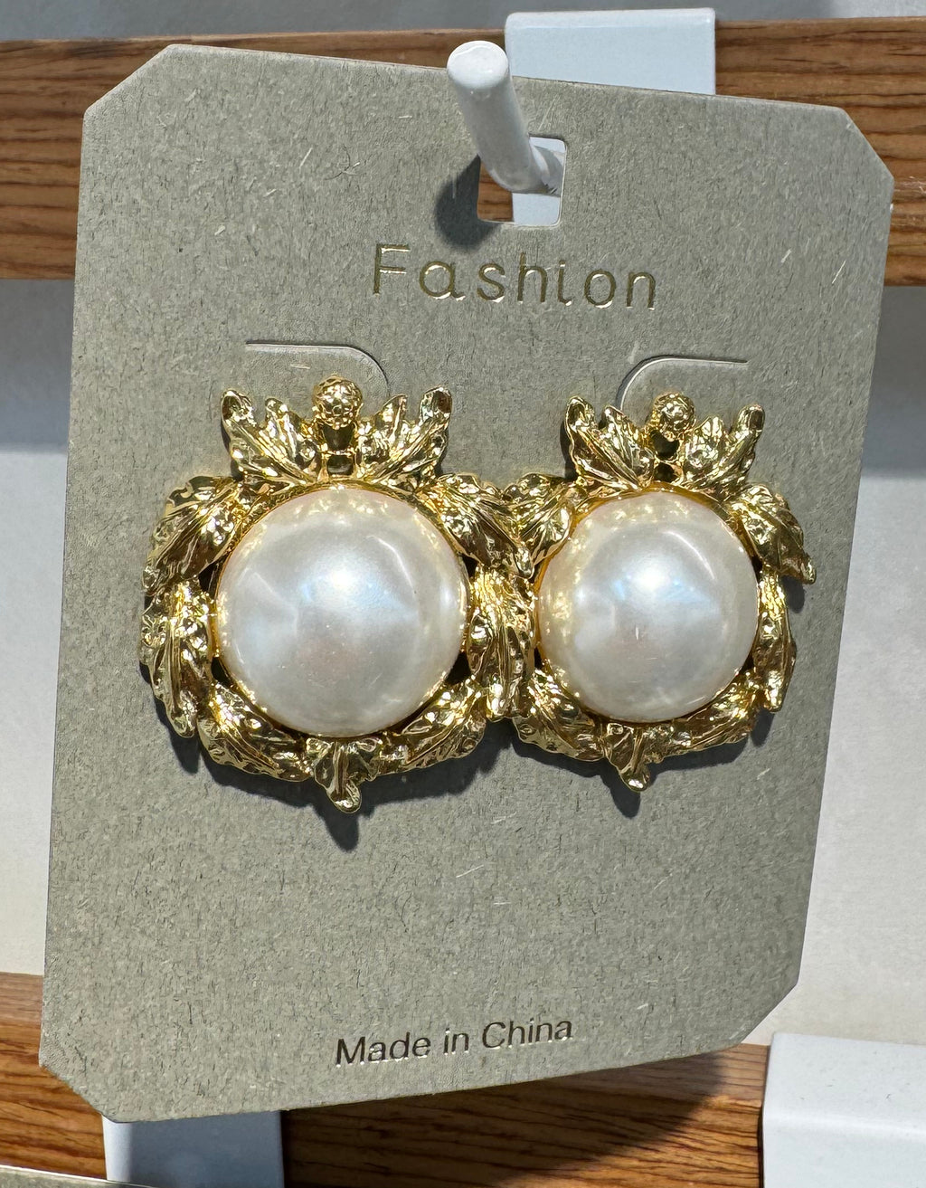 Ornate Pearl-Style Round Stud Earrings - W3-0114