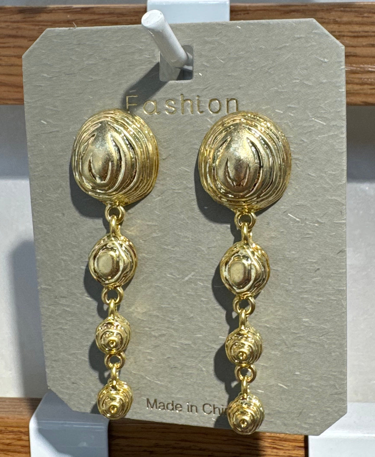 Textured Disc Cascade Earrings - W3-0117