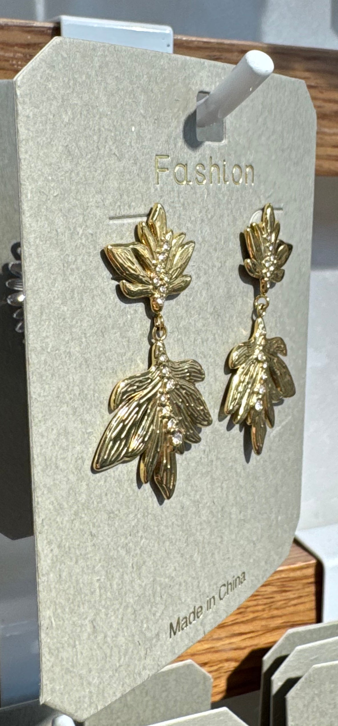 Layered Leaf Dangle Earrings - W3-0147