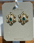 Green Center Flower Stud Earrings - W3-0154