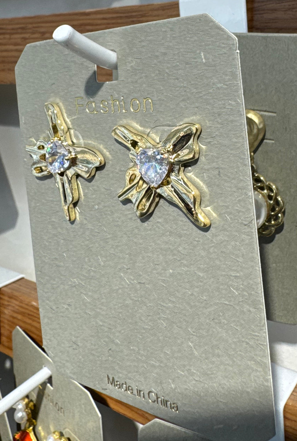 Sparkling Starburst Stud Earrings - W3-0158