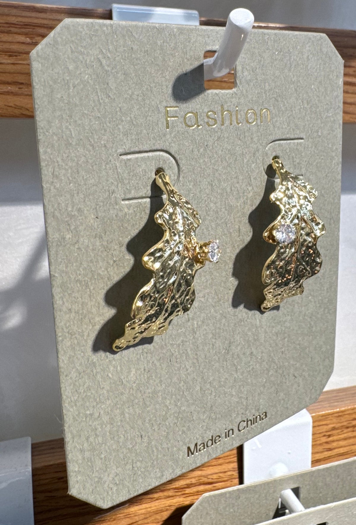 Textured Leaf Sparkle Earrings - W3-0169