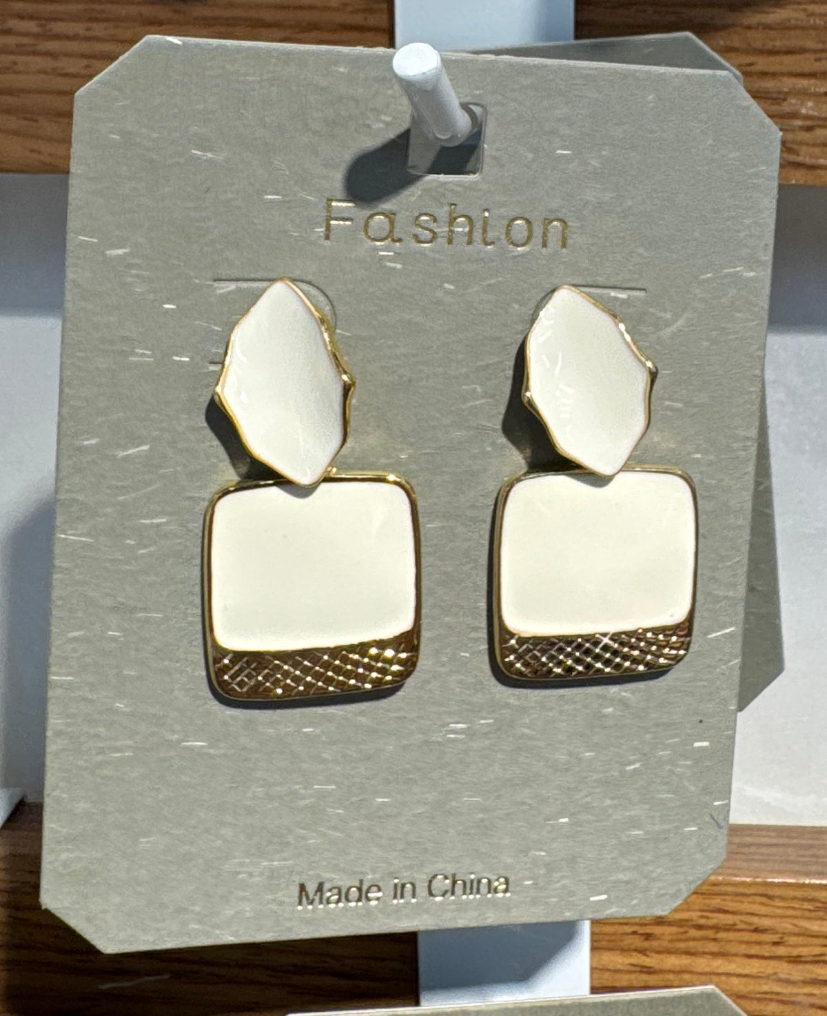 White Geometric Drop Earrings - W3-0170