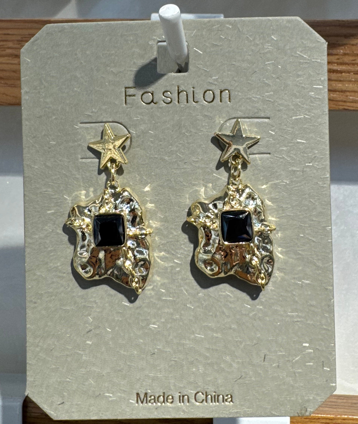Black Square Star Drop Earrings - W3-0181