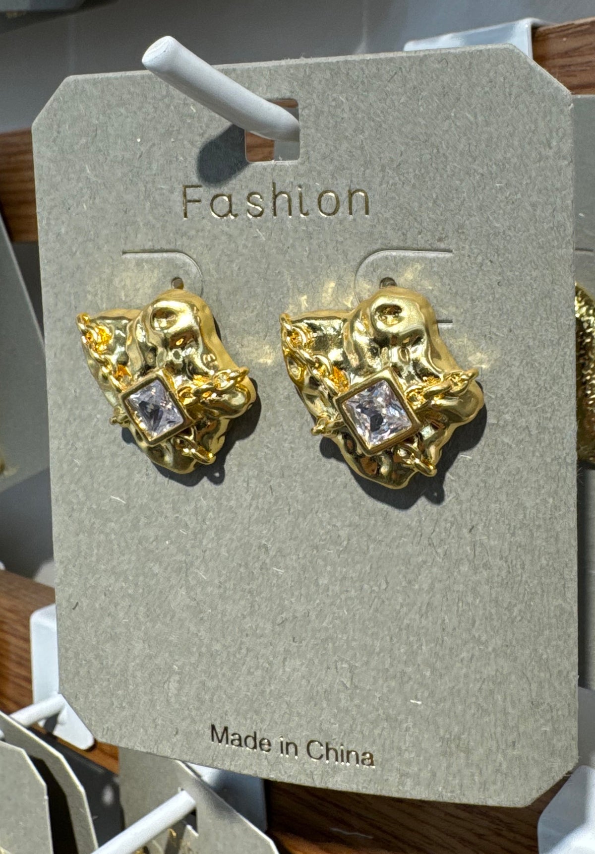 Hammered Square Sparkle Stud Earrings - W3-0182