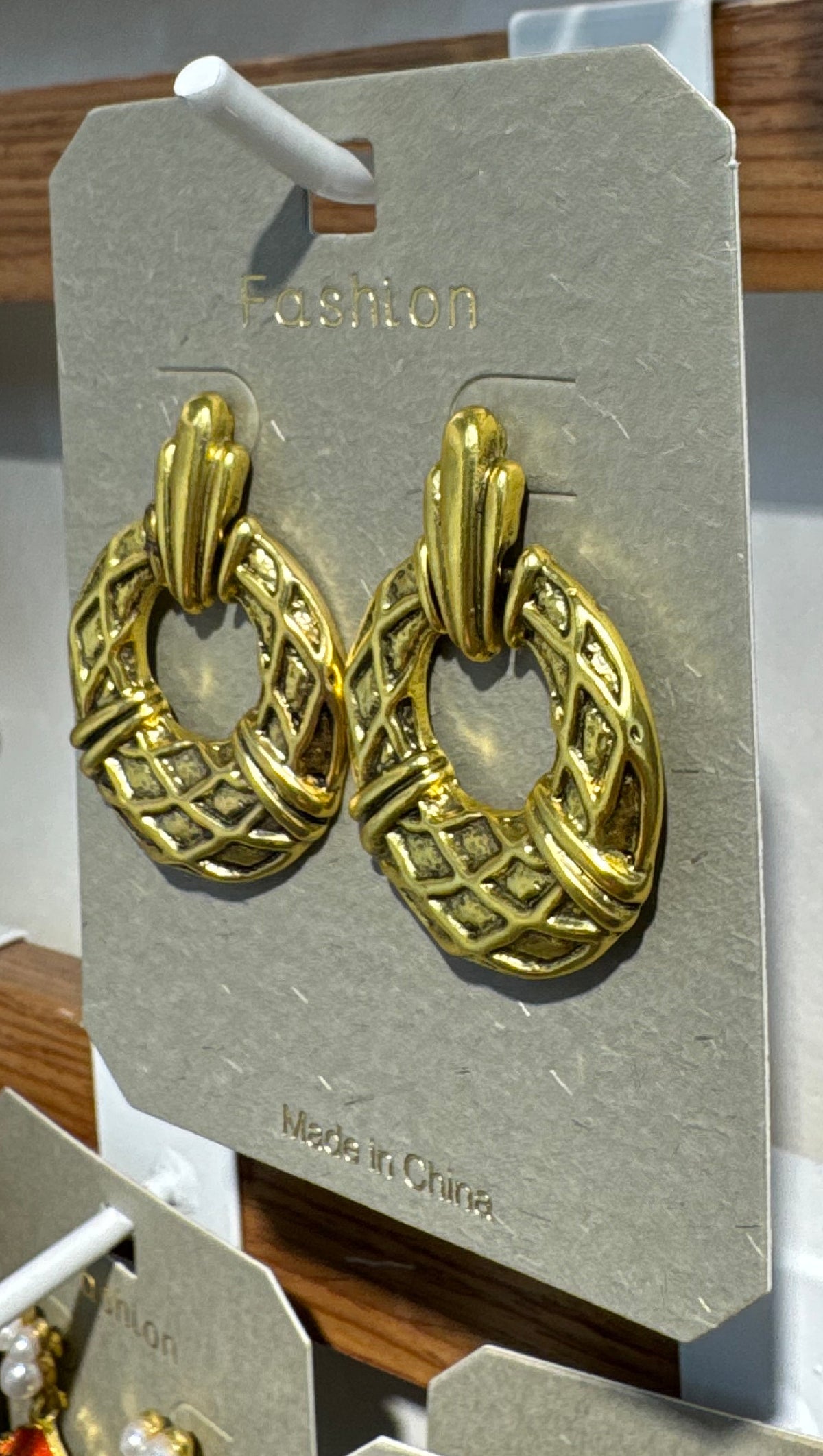 Woven Pattern Circle Drop Earrings - W3-0190