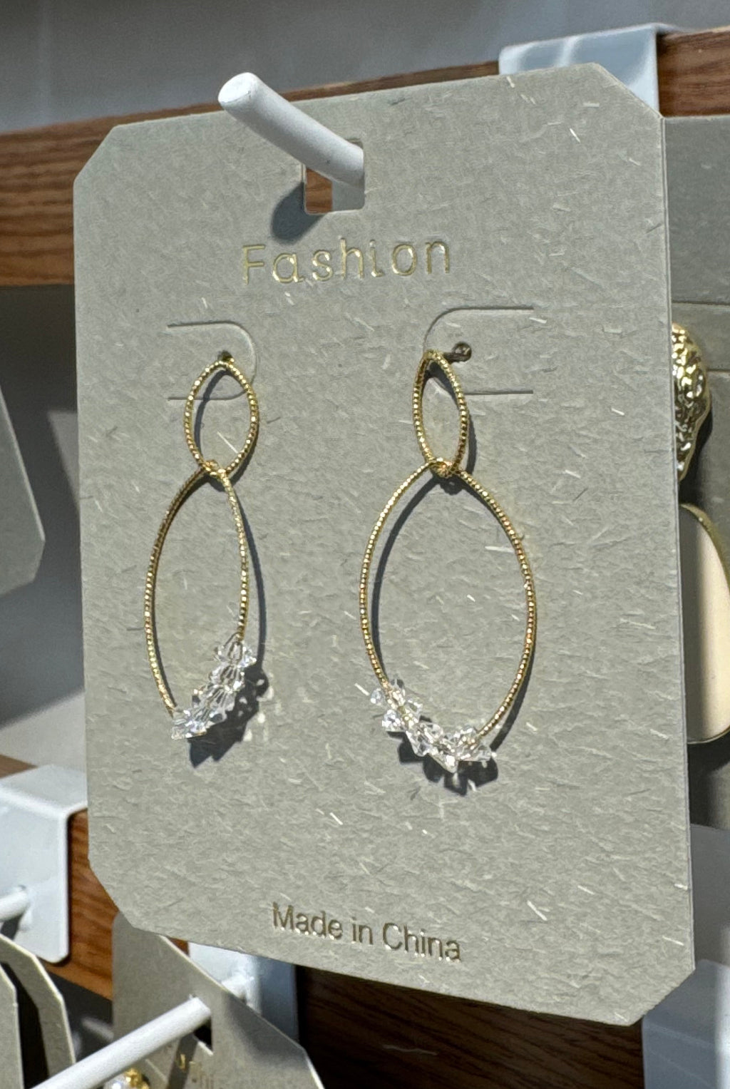 Sparkling Bead Oval Hoop Earrings - W3-0193