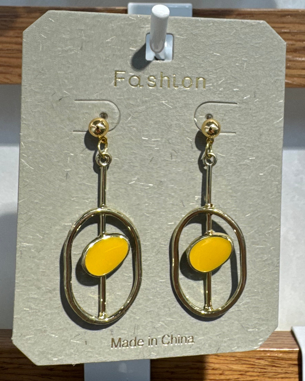 Yellow Center Oval Drop Earrings - W3-0198