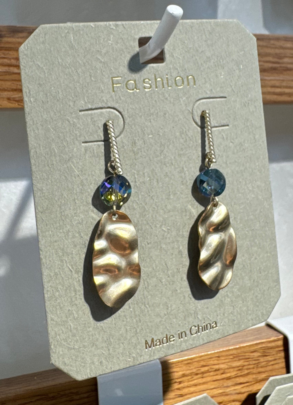 Blue Bead Ripple Oval Earrings - W3-0200