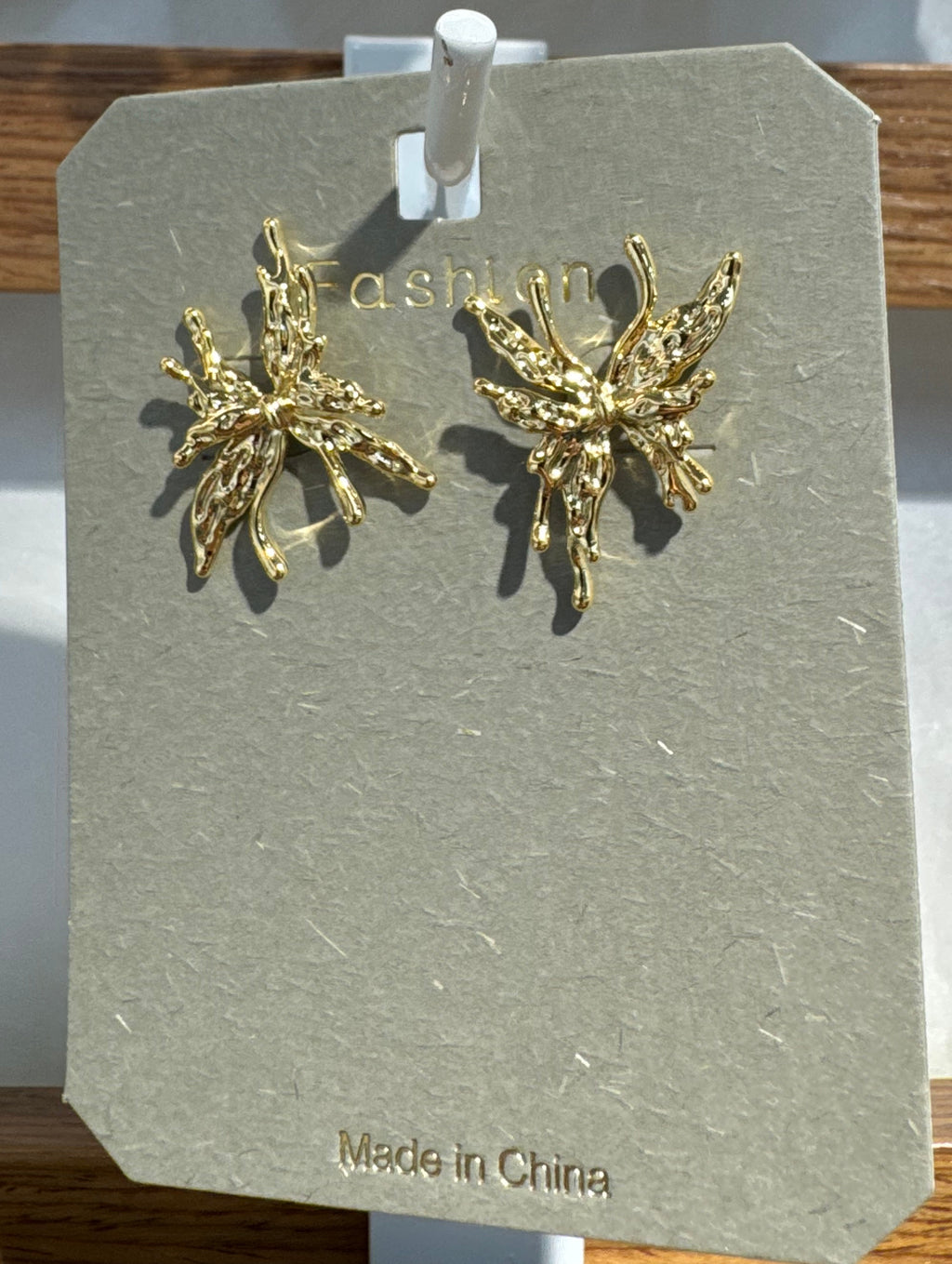 Textured Starburst Stud Earrings - W3-0212