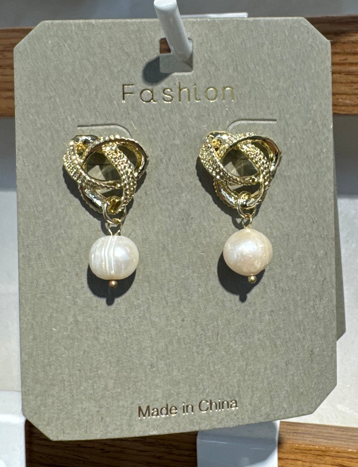 Twisted Knot Pearl-Style Earrings - W3-0214