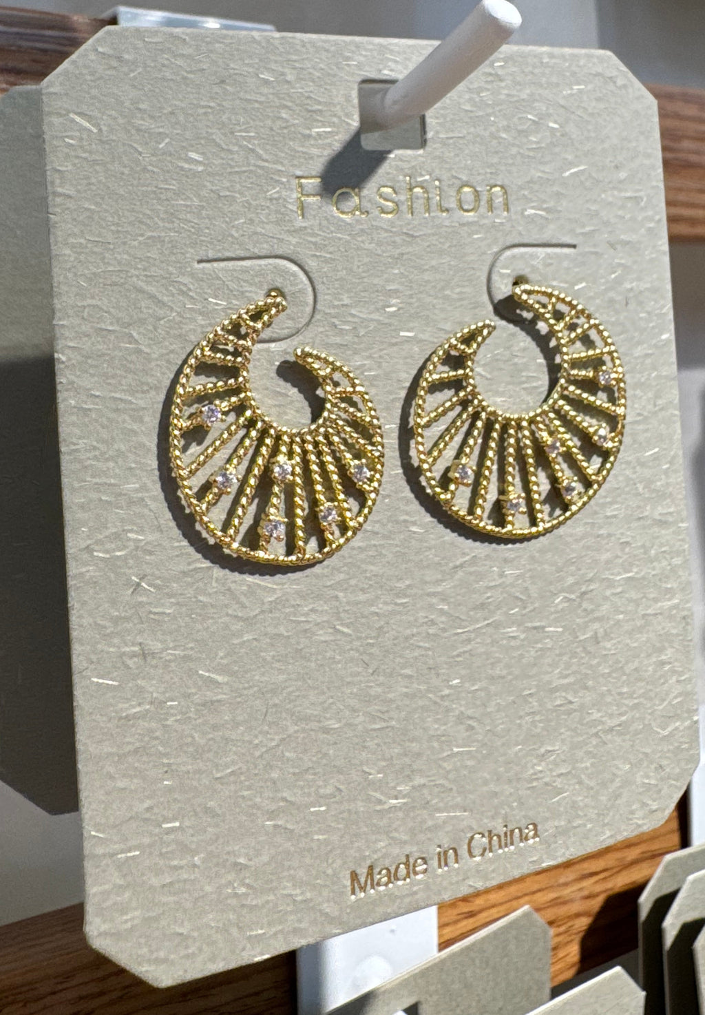 Openwork Sunburst Hoop Earrings - W3-0218