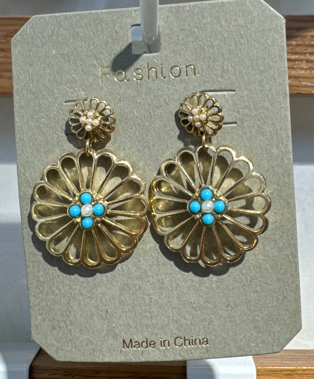 Blue Center Flower Disc Earrings - W3-0227