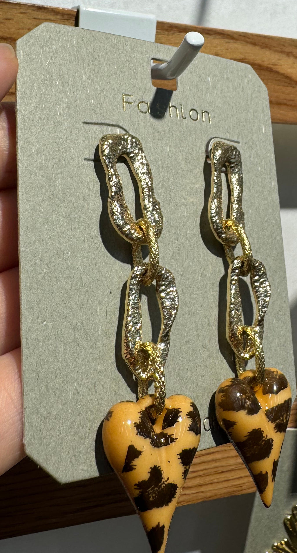 Leopard Heart Chain Drop Earrings - W3-0231