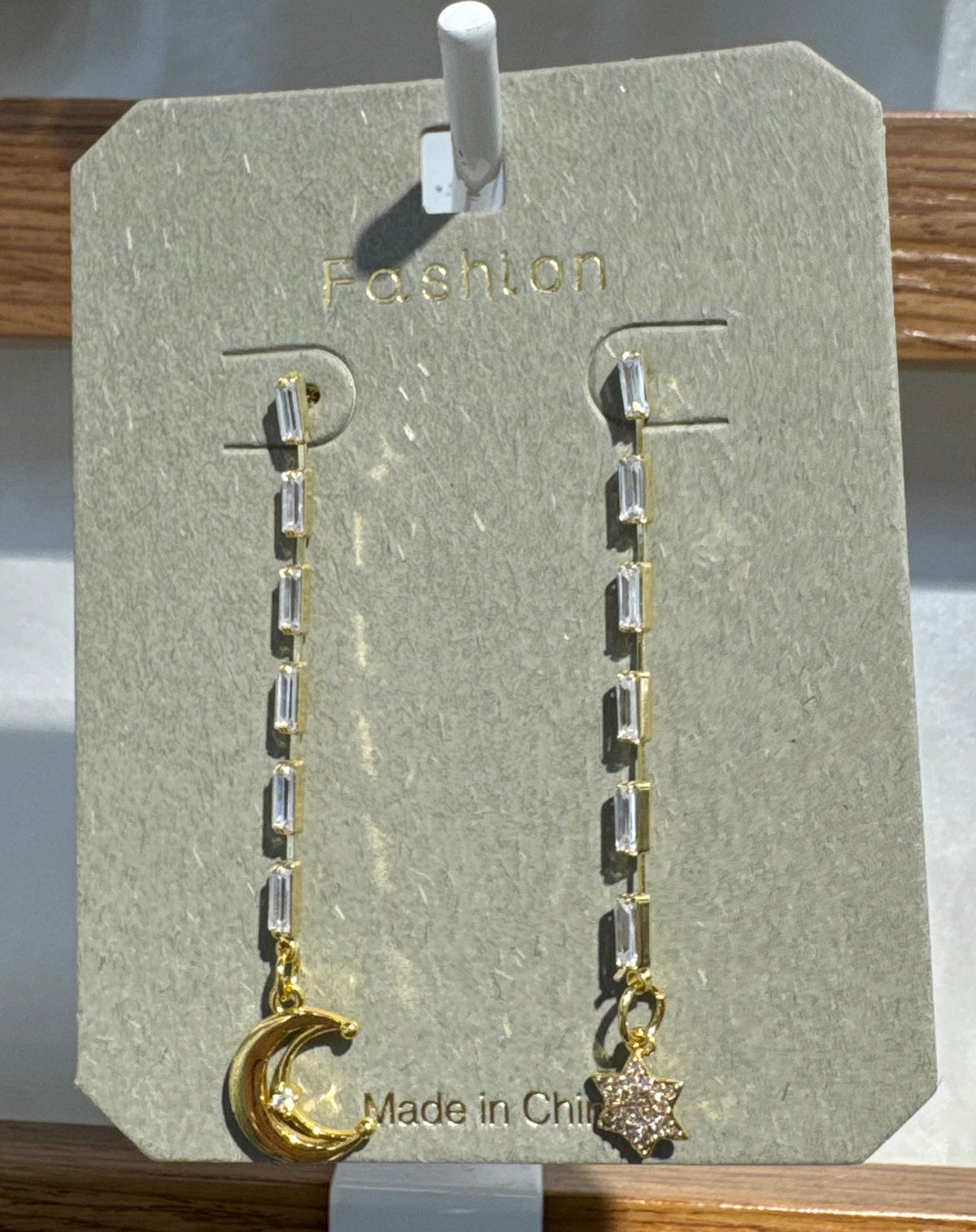 Asymmetric Moon Star Chain Earrings - W3-0241