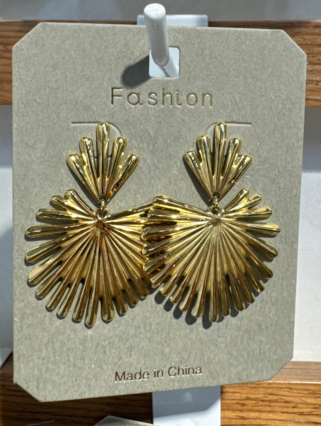 Radiating Fan Statement Earrings - W3-0244