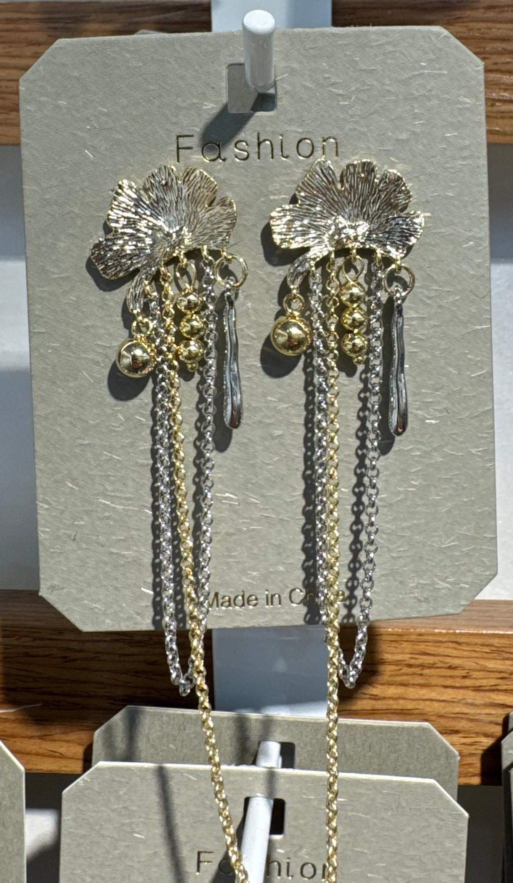 Flower Stud Chain Fringe Earrings - W3-0247