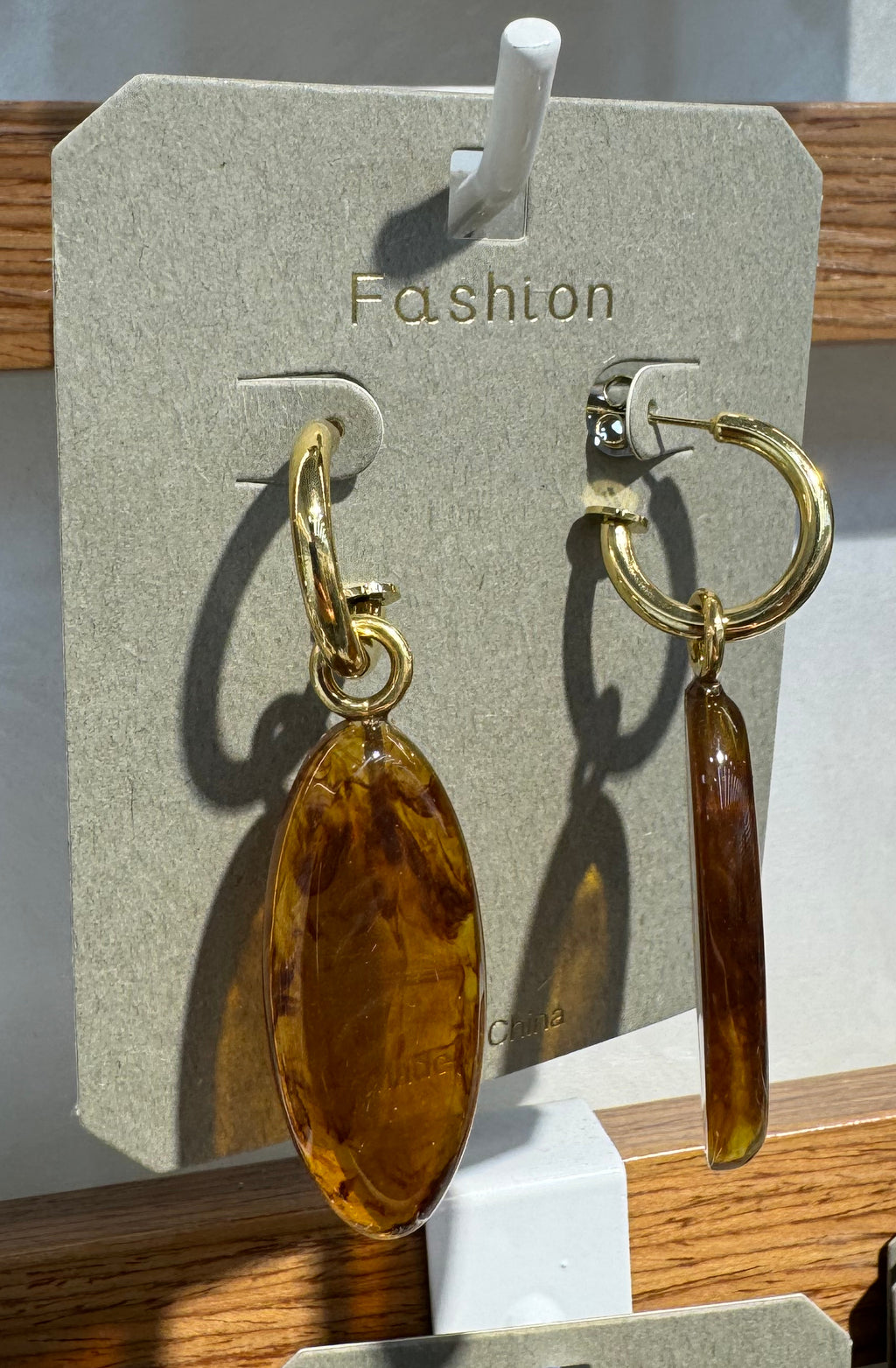 Amber-Tone Oval Hoop Drop Earrings - W3-0264