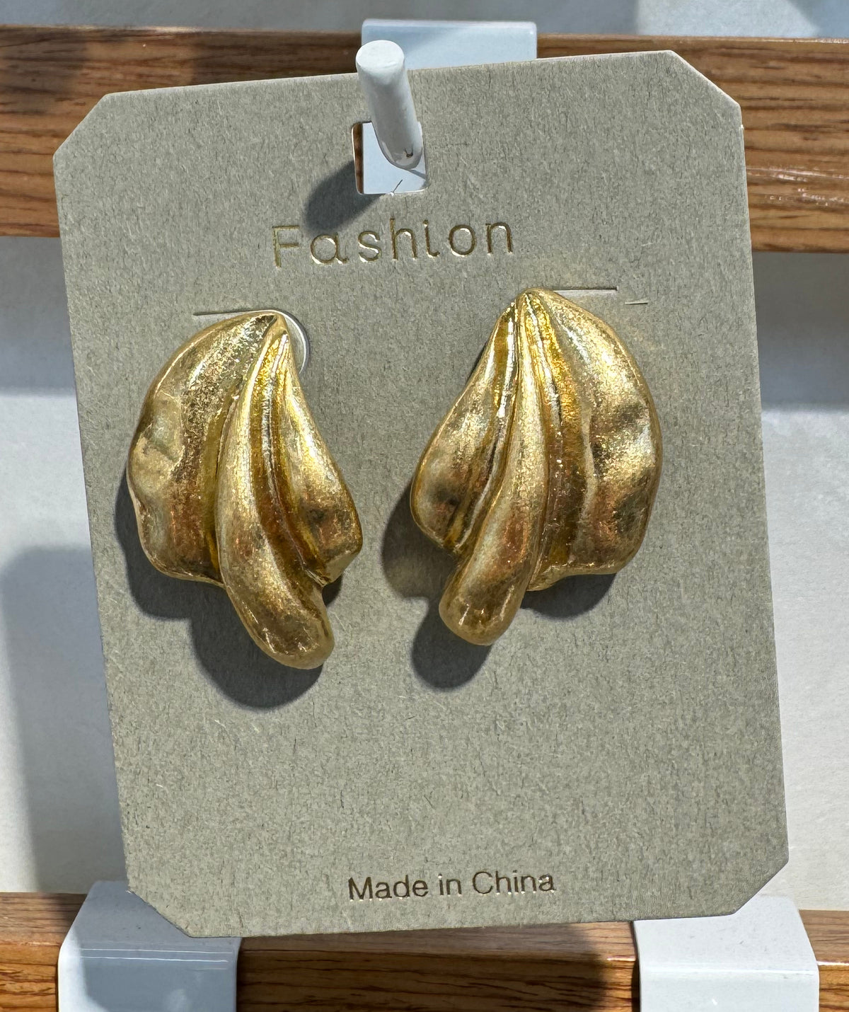 Folded Leaf Stud Earrings - W3-0265