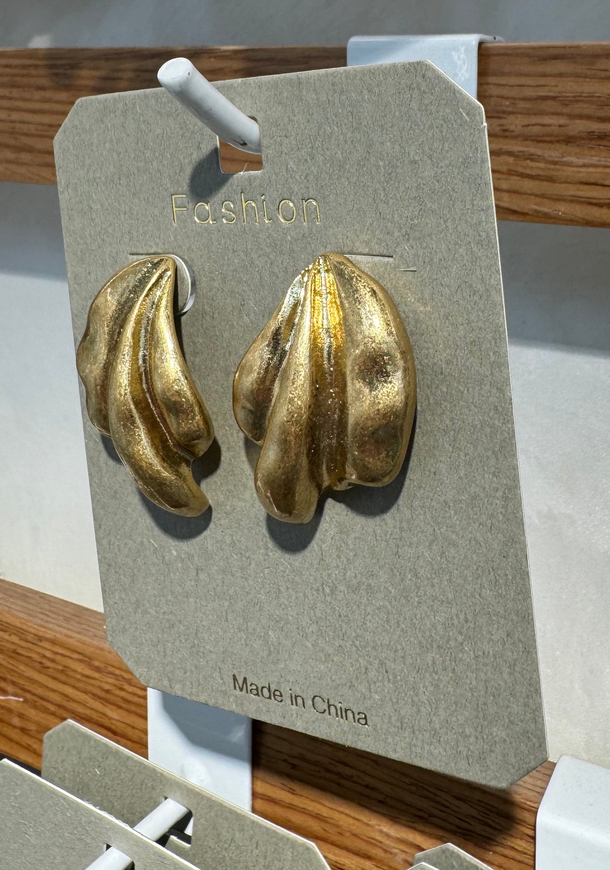 Folded Leaf Stud Earrings - W3-0265