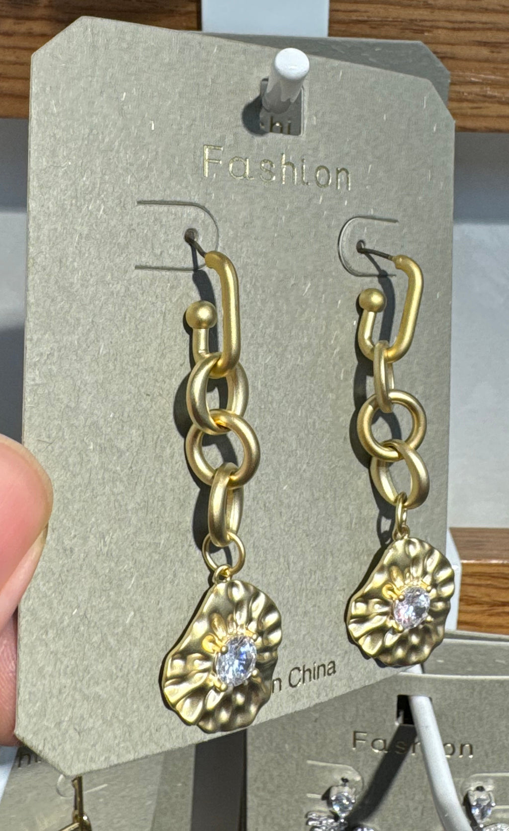 Floral Disc Chain Link Earrings - W3-0281