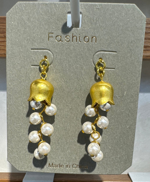 Bell Flower Bead Cluster Earrings - W3-0303