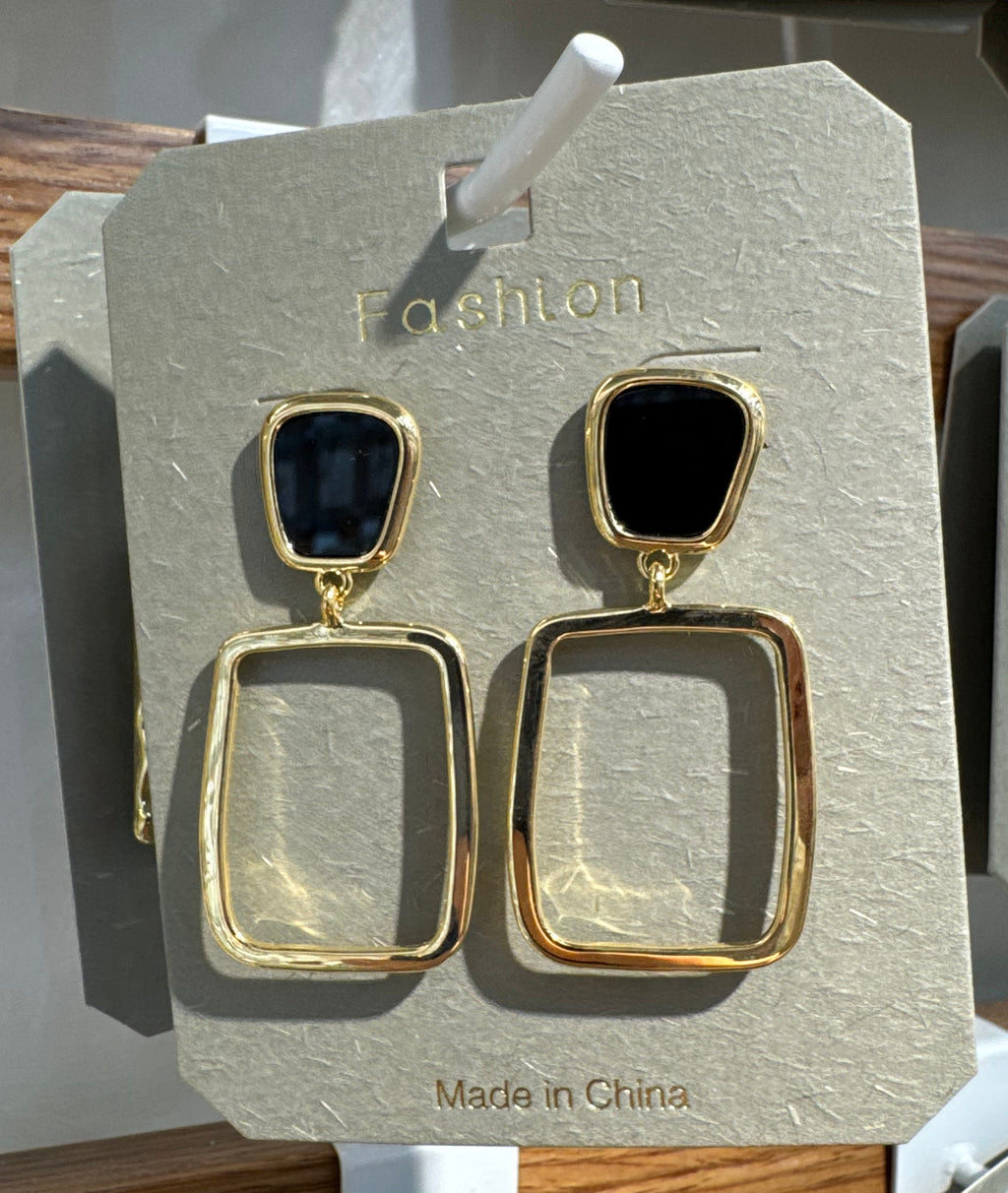 Black Stud Rectangle Frame Earrings - W3-0311